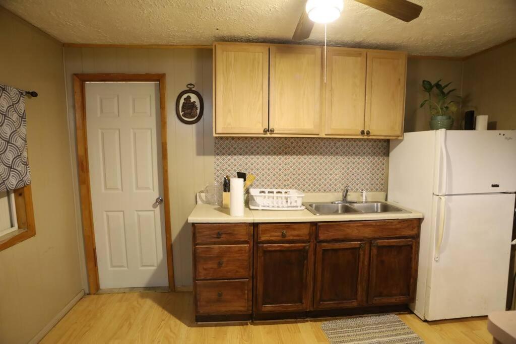 3-Bedroom Apt. Ideal Location Near New River Gorge فايتفيل المظهر الخارجي الصورة